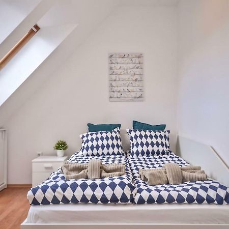 סופיה South Park, Vitosha View, 2-Bdr, 2-Bthr Apartment By Flat Mаnager מראה חיצוני תמונה