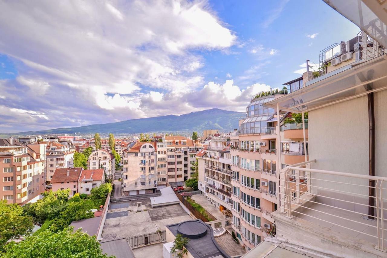 סופיה South Park, Vitosha View, 2-Bdr, 2-Bthr Apartment By Flat Mаnager מראה חיצוני תמונה