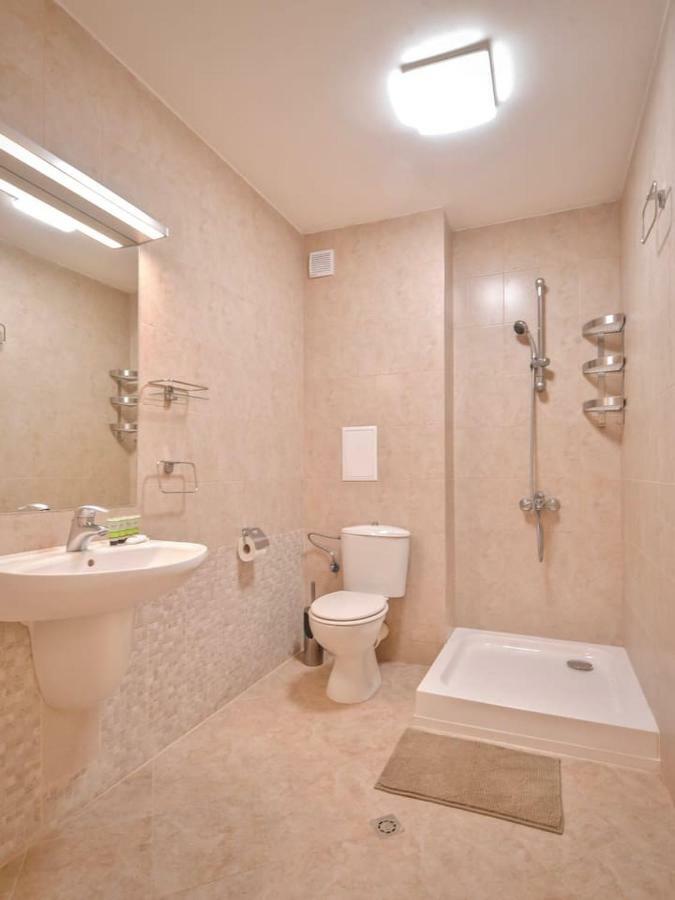 סופיה South Park, Vitosha View, 2-Bdr, 2-Bthr Apartment By Flat Mаnager מראה חיצוני תמונה