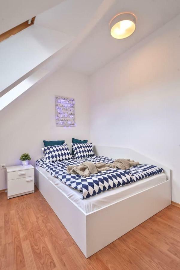 סופיה South Park, Vitosha View, 2-Bdr, 2-Bthr Apartment By Flat Mаnager מראה חיצוני תמונה