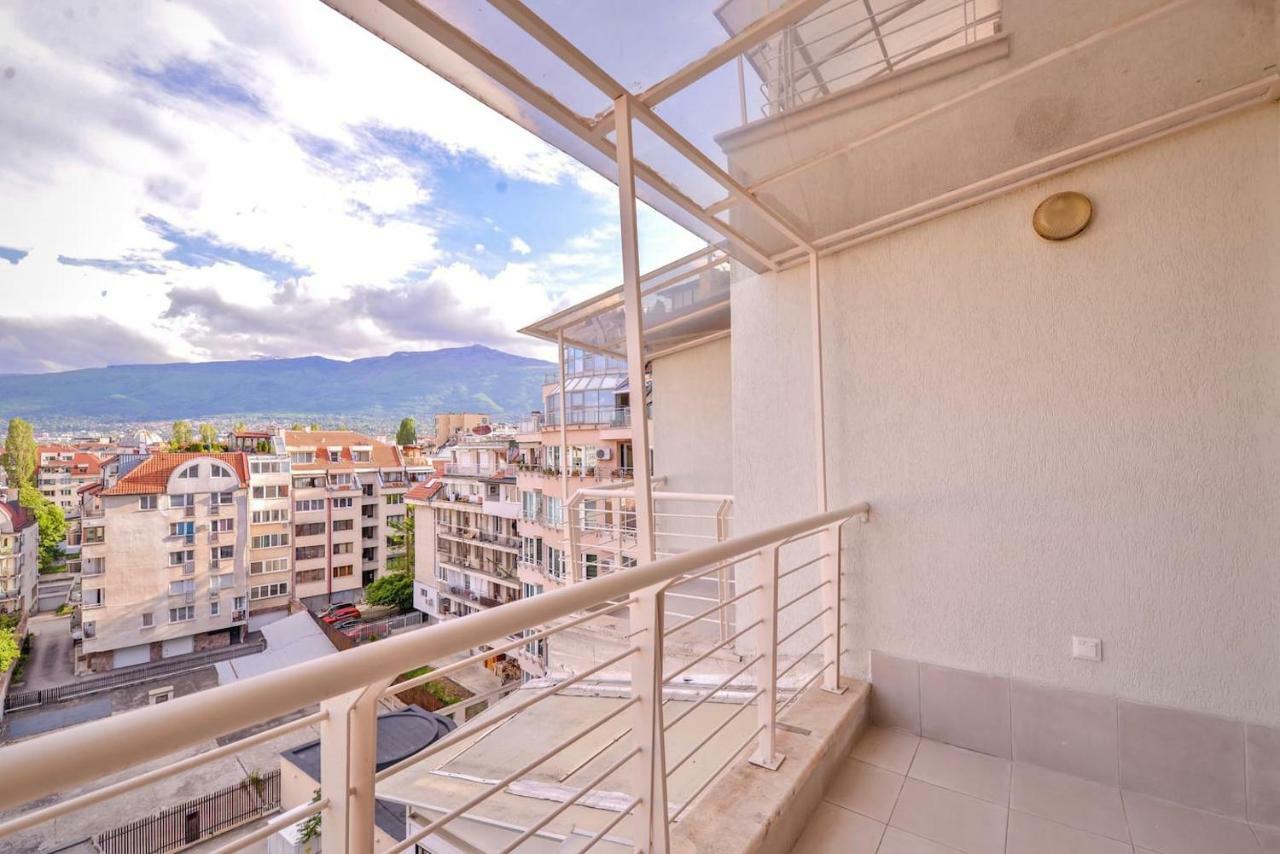 סופיה South Park, Vitosha View, 2-Bdr, 2-Bthr Apartment By Flat Mаnager מראה חיצוני תמונה